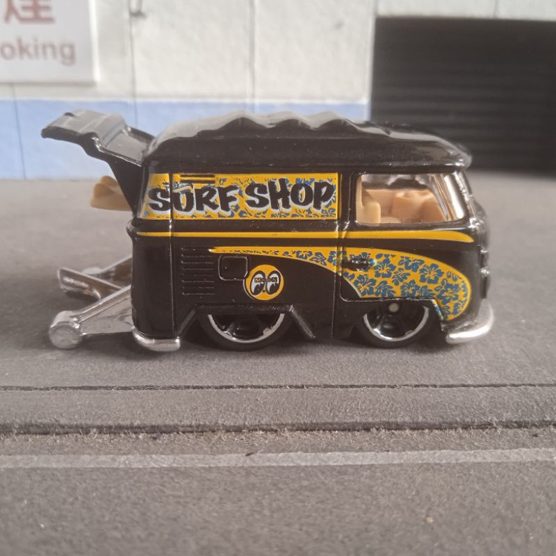 hot wheels hotwheels loose kool Kombi VW Volkswagen combi hitam black