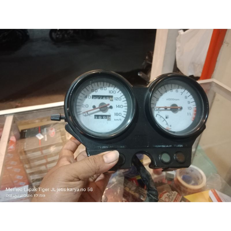 spedometer megapro lama atau megapro hiu tahun 2005 original copotan