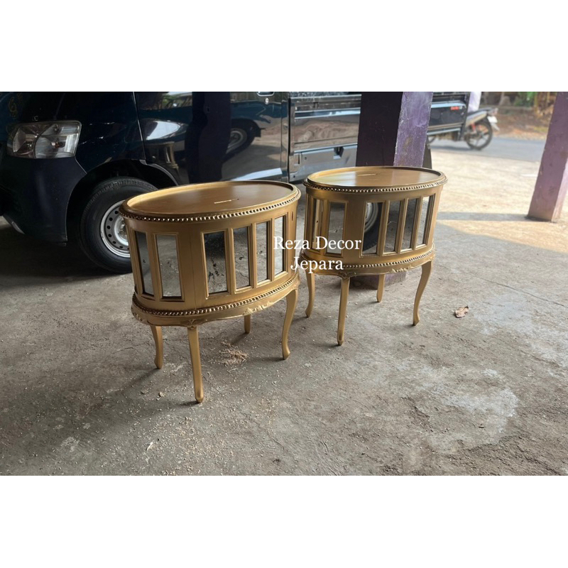 kotak uang kaca / meja teh kaca / meja teh / tempat ampau pelaminan kaca / pundi uang / tempat uang 