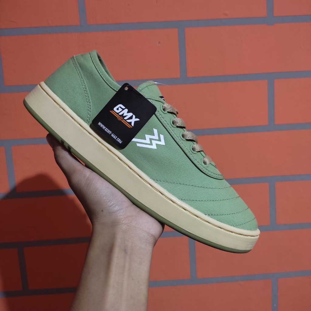 Arcadia Warehouse | Geoff Max Dublin Moss Cream | Sepatu Pria | Sneakers Pria