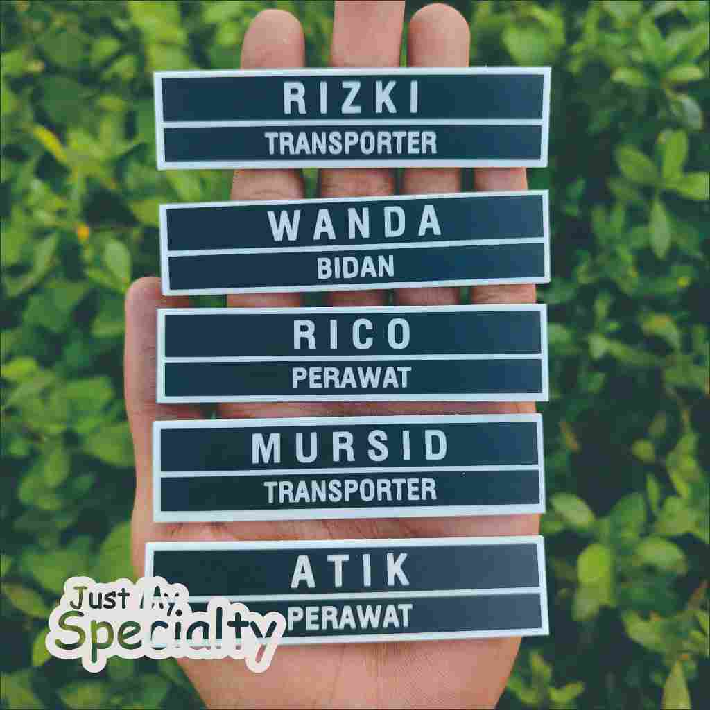

LANGSUNG KIRIM!!! NAMETAG AKRILIK GRAFIR LASER | PAPAN NAMA DADA AKRILIK GRAVIR LASER LANGSUNG JADI