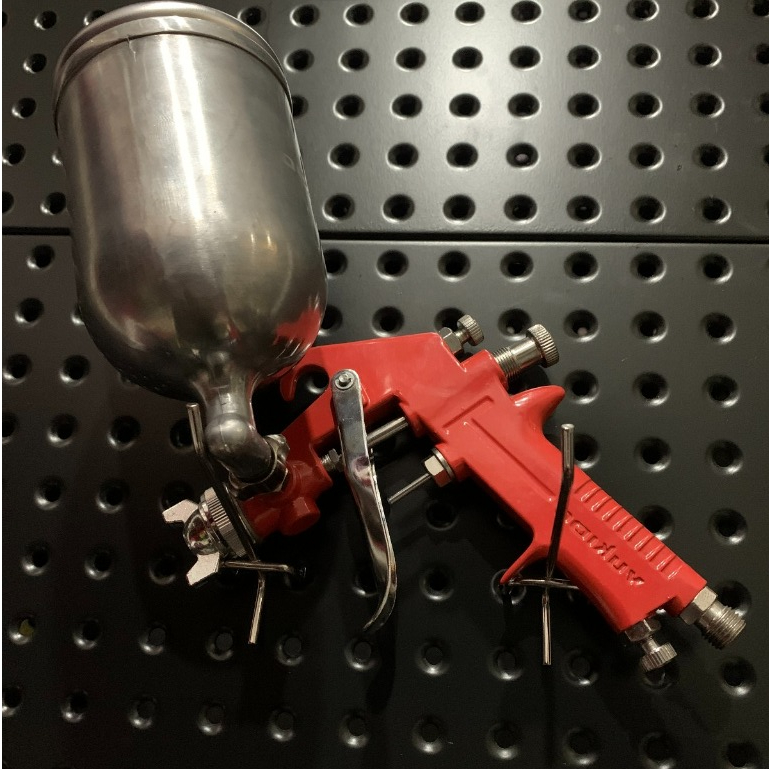 SPRAY GUN SAGOLA F-100 Nozzle 1,5 mm