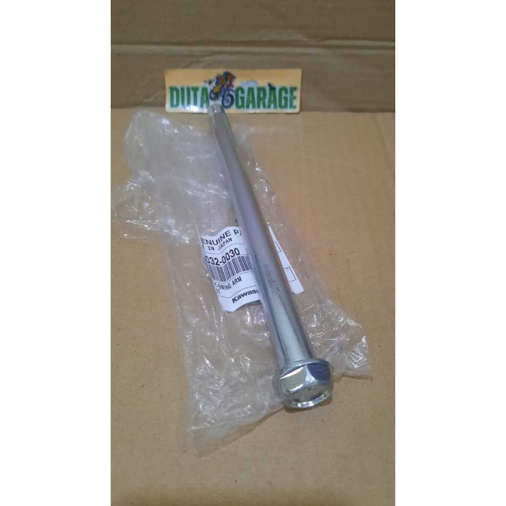 AS LENGAN AYUN AS TENGAH AS FORK SWING ARM KLX 150 DTRACKER 150 ORIGINAL KAWASAKI 33032-0030