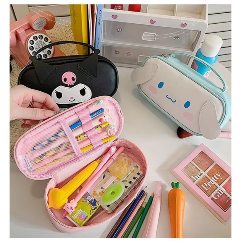 

Tempat Pencil Case Motif Sanrio / Tempat Pensil Sanrio 3D PU Leather  Kulit