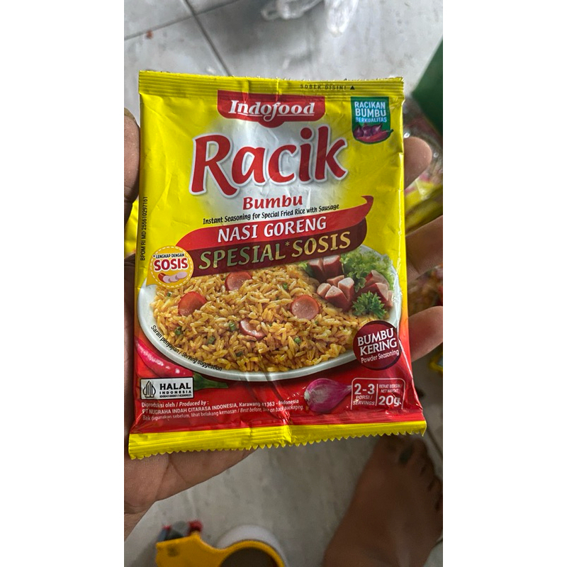 

Bumbu Racik Nasi Goreng Spesial Sosis 10'SACHET