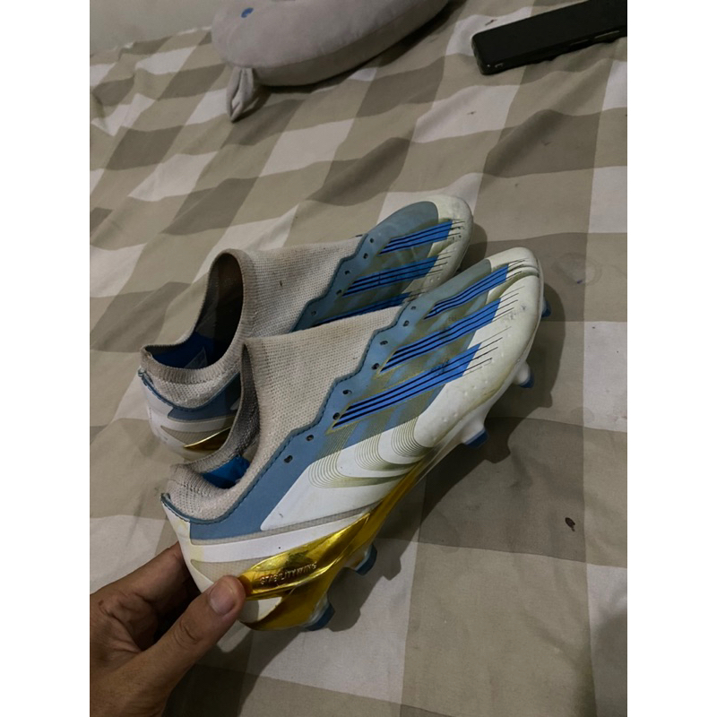 Adidas Messi second sz 40