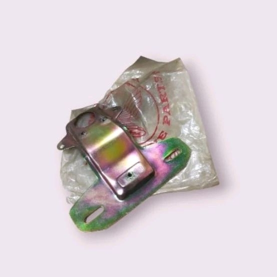Bracket Breket Dudukan Stoplamp Lampu Belakang Stop Lamp Lampu Honda C 700 C 800 SUPERCUP Original