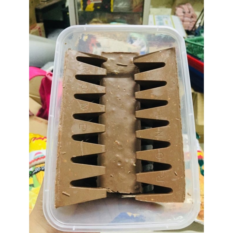 

Cokelat tob lerrone utuh @500gr