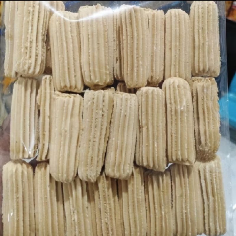 KUE IRUT JARI GURIH MANIS