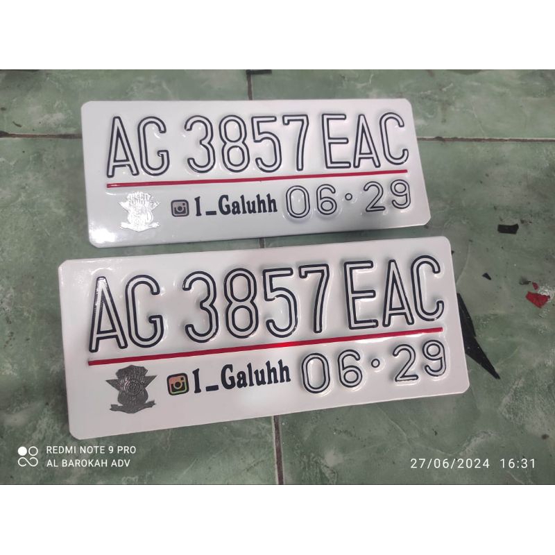 plat nomor motor baut tanam