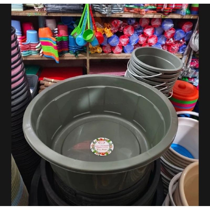 Bak plastik great ukuran 24/ Bak plastik besar/ Bak 24 motif usa great hijau ( Gojek)