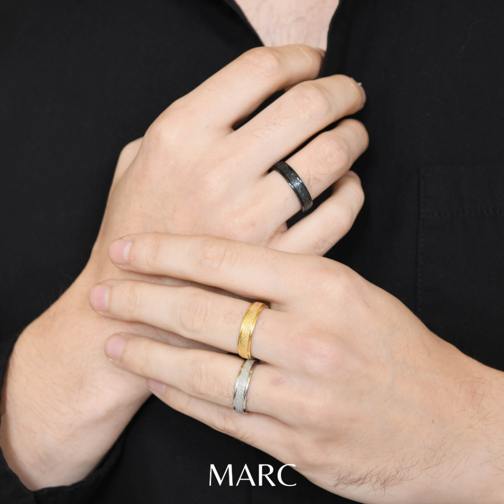 Marc and Co - Cincin Titanium Pria Pasir Anti Karat Hitam Emas Silver / Cincin Pria Titanium Anti Ka