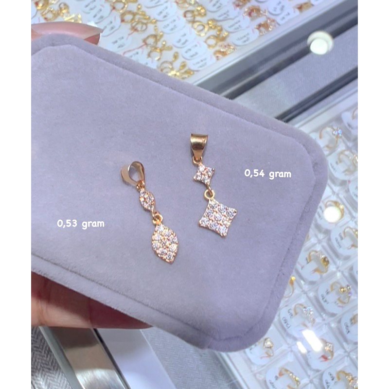 Liontin Emas liontin emas kadar 8 karat