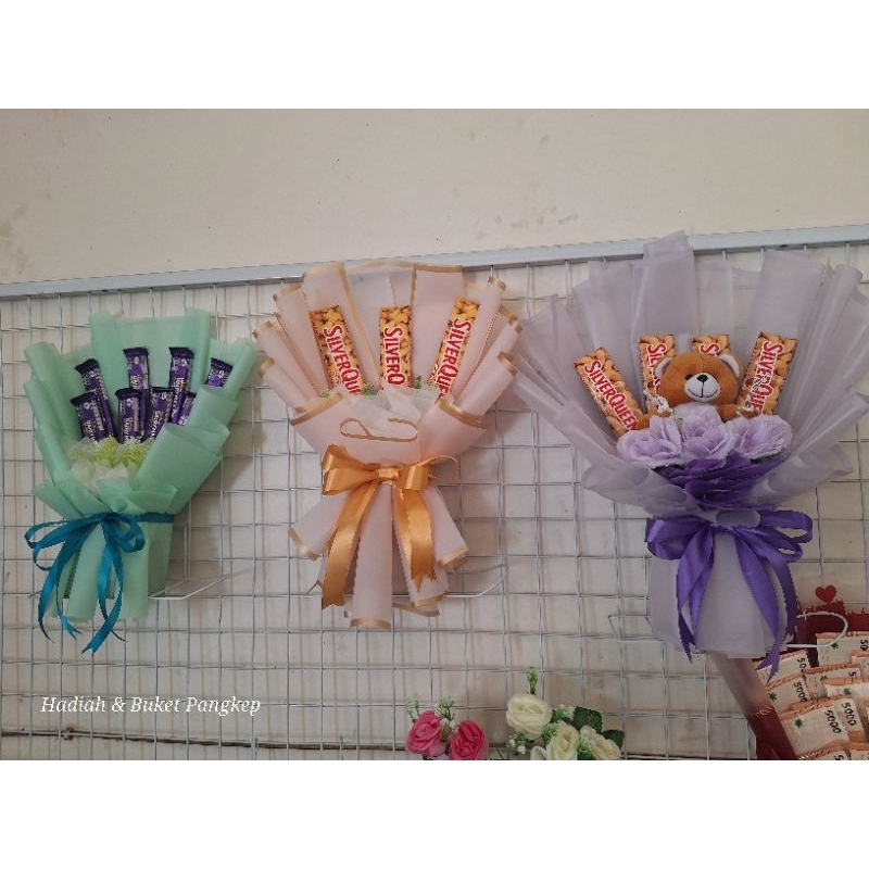 

BUKET SNACK / BUKET COKLAT / BUKET MAKASSAR / BUKET PANGKEP