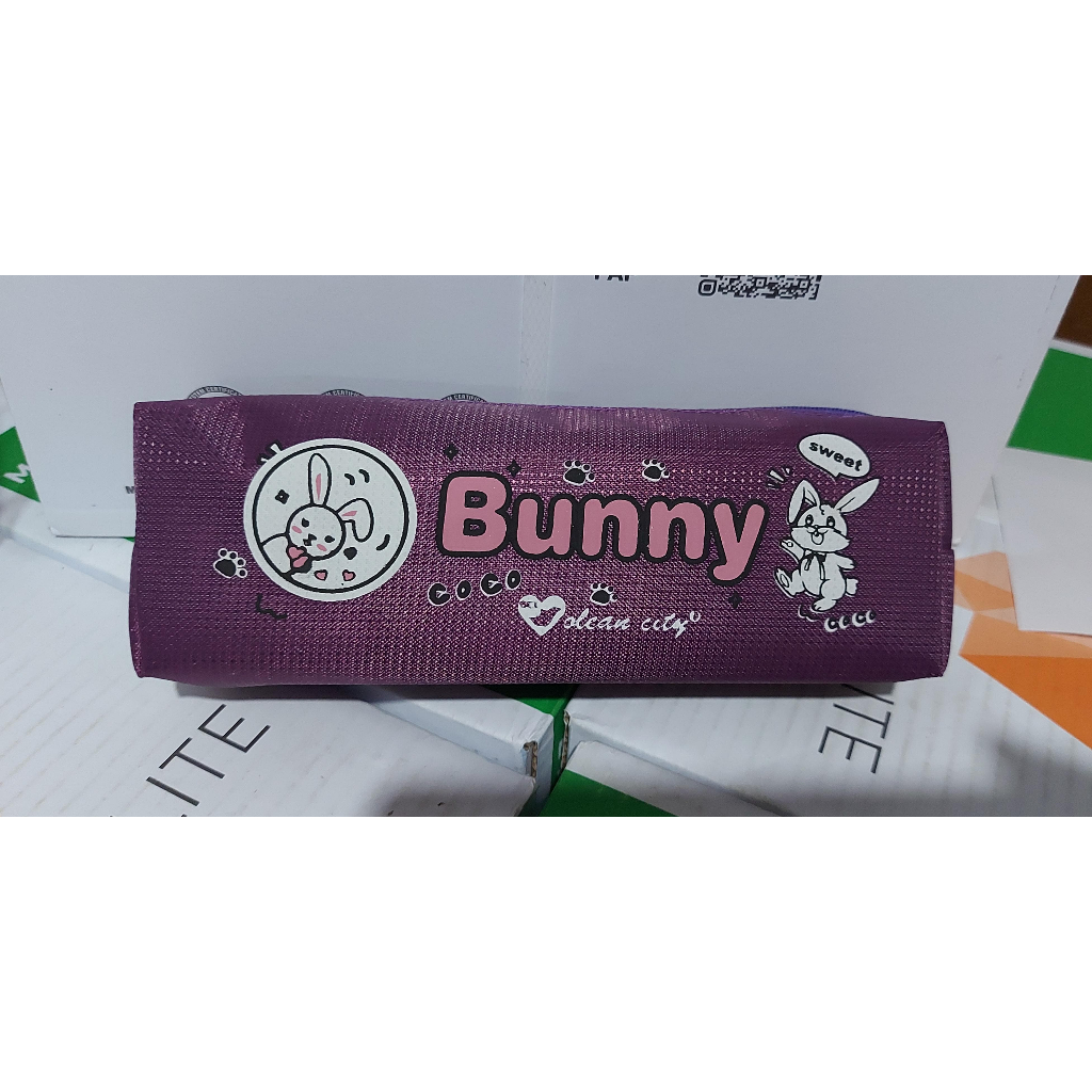 

Kotak pensil bunny 070