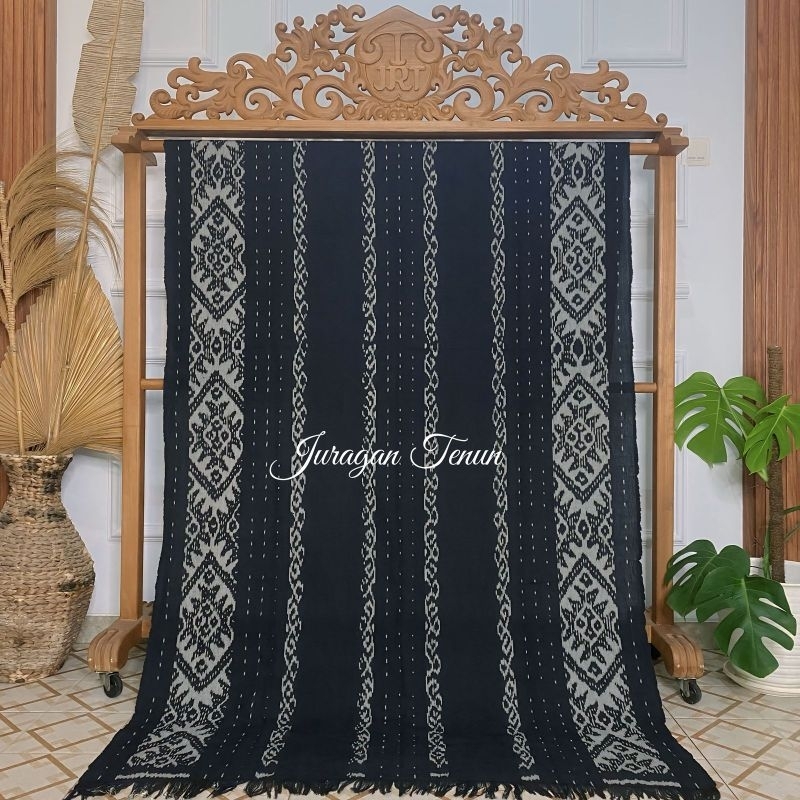 Kain Tenun Blanket Motif Bintang Lombok NTB