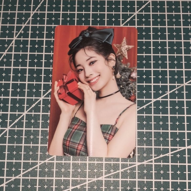 PHOTOCARD DAHYUN APIEU A'PIEU XMAS