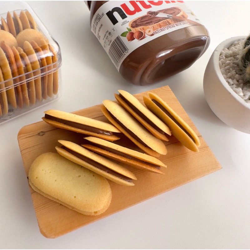 

NUTELLA LIDAH KUCING