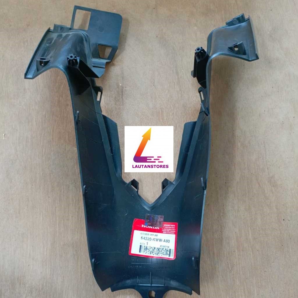 64320-KWW-A80 Cover Sambungan Bawah Kontak Revo 110 Fit Karbu 2011 - 2012