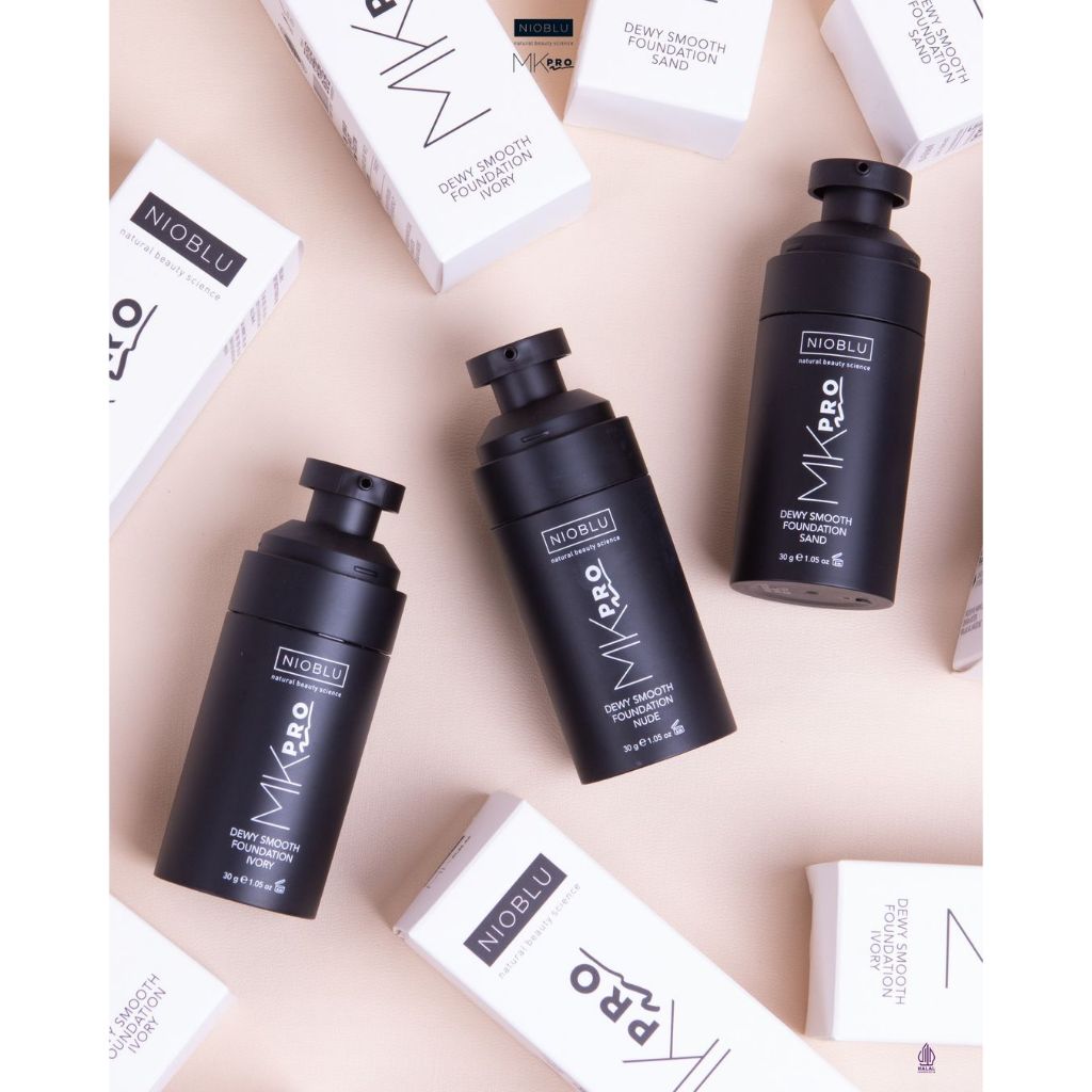 BUY 1 GET 1 JAFRA X NIOBLU MKPRO DEWY SMOOTH FOUNDATION IVORY FREE LONG WEAR CREME BLUSH JAFRA CHERR