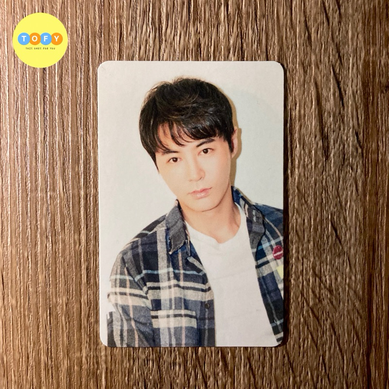 [READY] JUNJIN Official PC Photocard Calendar SHINHWA 2017 Season’s Greetings SG SG17 SG2017 Month J