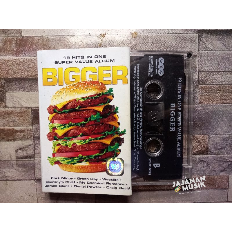 Kaset Bigger 18 Hits