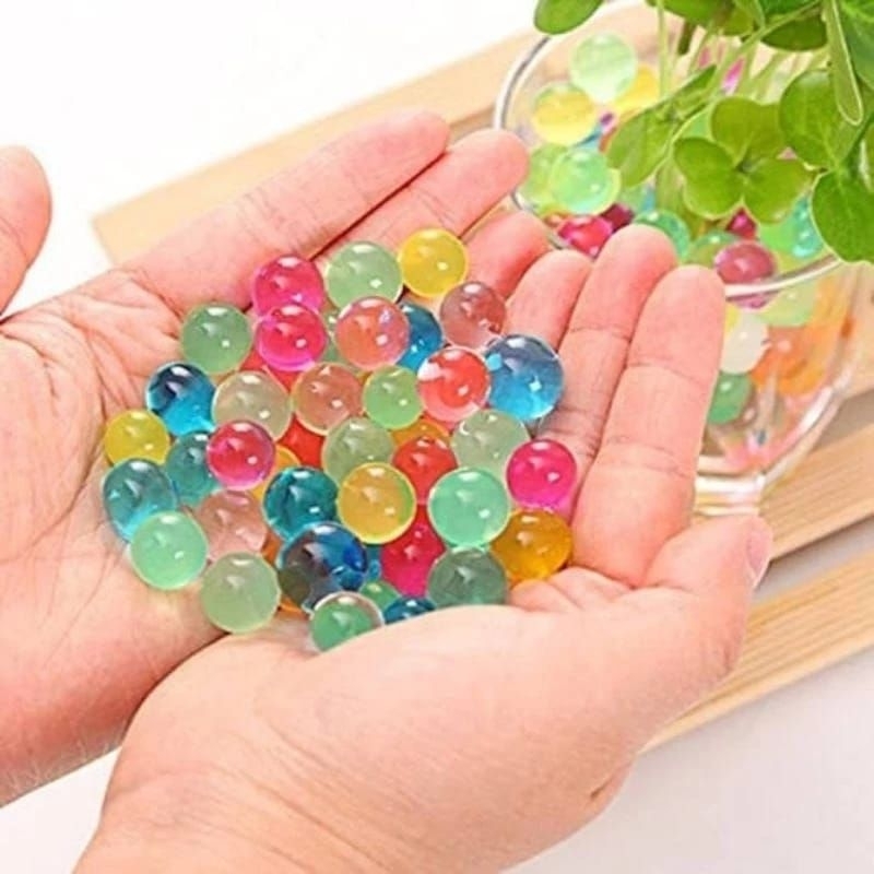 Water beads hydrogel warna warni untuk motorik anak
