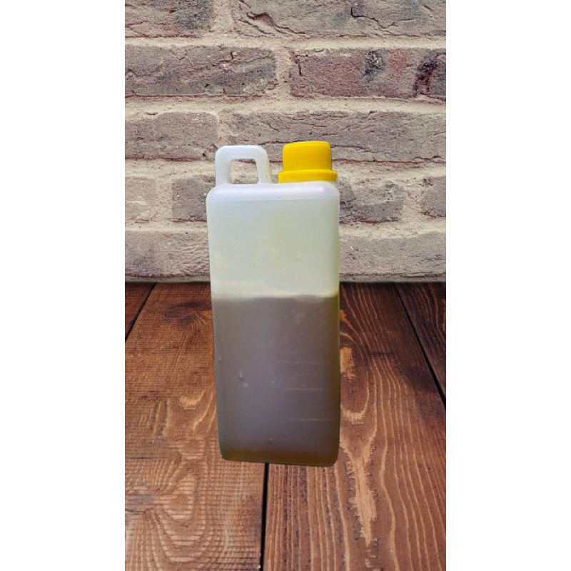 

Madu asli 100% (1 lt)