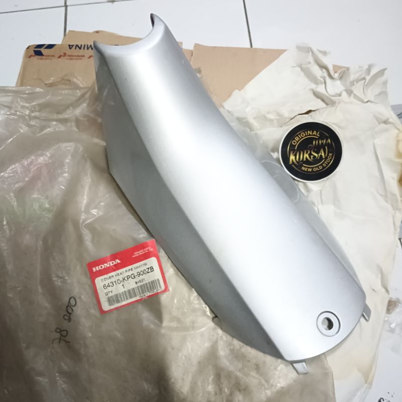 Cover legsil dek tengah honda nice 110 nice110 made in thailand original