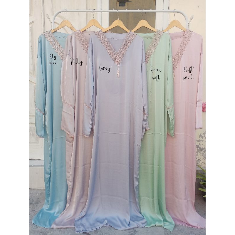Abaya Sholat Silk Cradenza