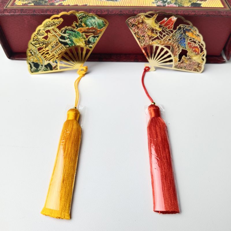 

PEMBATAS BUKU BOOKMARK MOTIF CHINESE GIFT