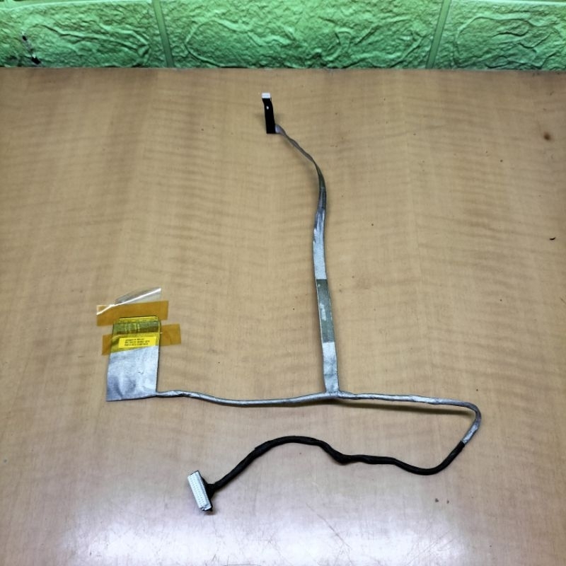 Kabel Fleksibel Flexi Flexible Lcd LED Lvds Laptop Samsung Samsung 270E 275E NP270E4V NP275E4V