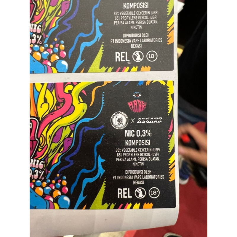 

Sticker Label Spot UV Roll - 40x80mm