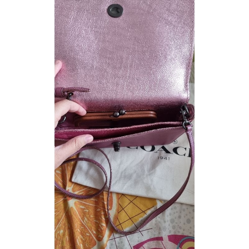 Tas Coach Dinky Crossbody (Preloved)