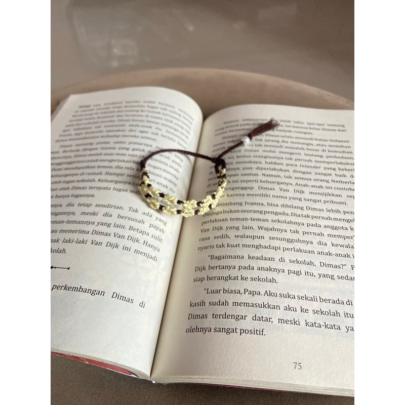 gelang benang jahit flowerr/gelang benang jahit lilit kepang aestetik