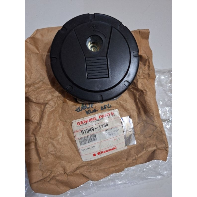 tutup tangki klx250 klx 250 original kawasaki japan tank cap klx250 klx 250 original japan