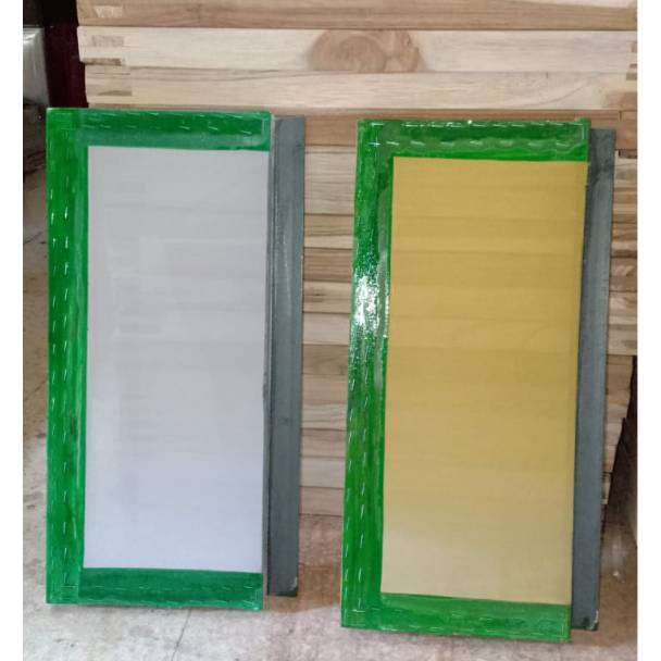 

SCREEN SABLON KHUSUS UNTUK GELAS CUP PLASTIK UKURAN 15x4 2x4 x T1O6
