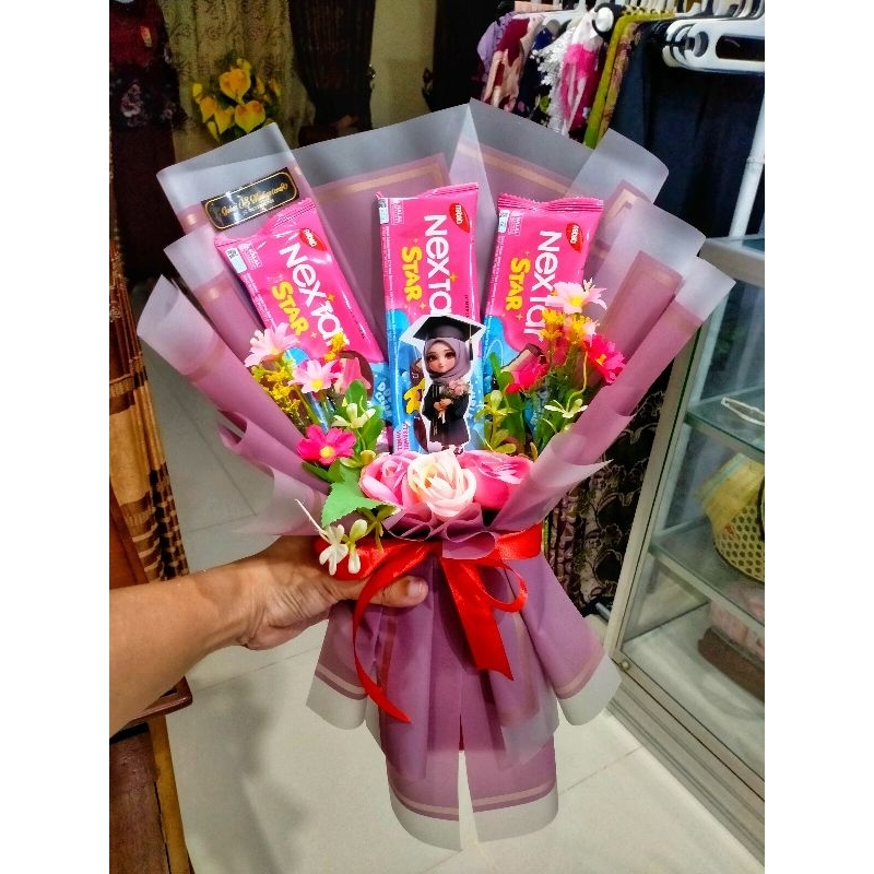 

Buket Snack NEXTAR (BEBAS PILIH TOPPER)