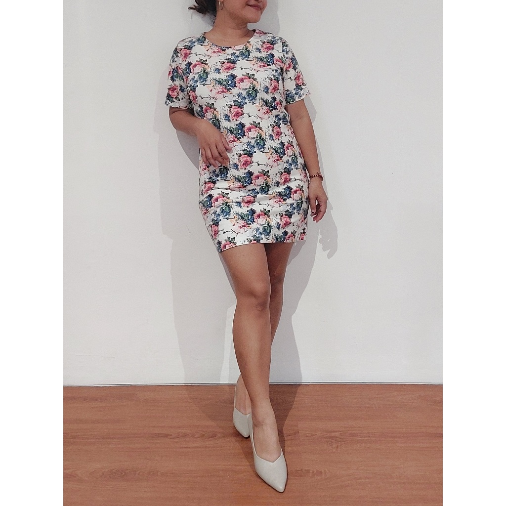 [Preloved] JACK & JILL Short Sleeve Floral Bodycon Dress - Dress Mini Bodycon Motif Bunga