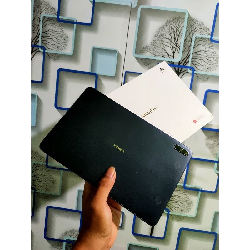 Tablet Huawei Matepad 10'4inci 4/64gb Lengkap