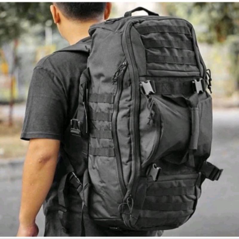 tas ransel hitam besar