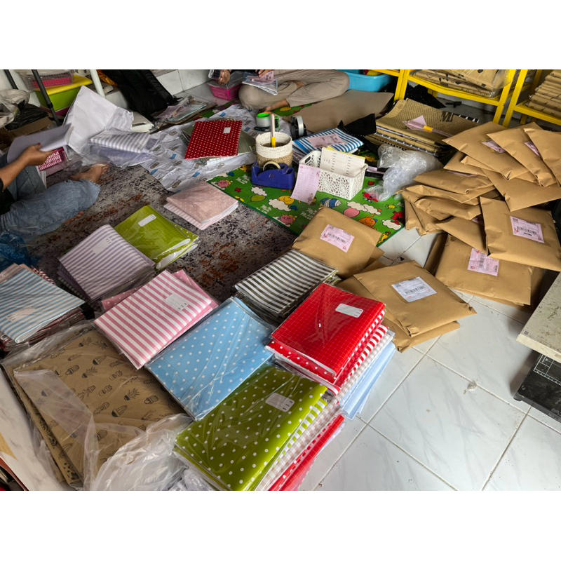 

[[MINIMAL 6 LEMBAR]] SAMPUL BUKU PER LEMBAR