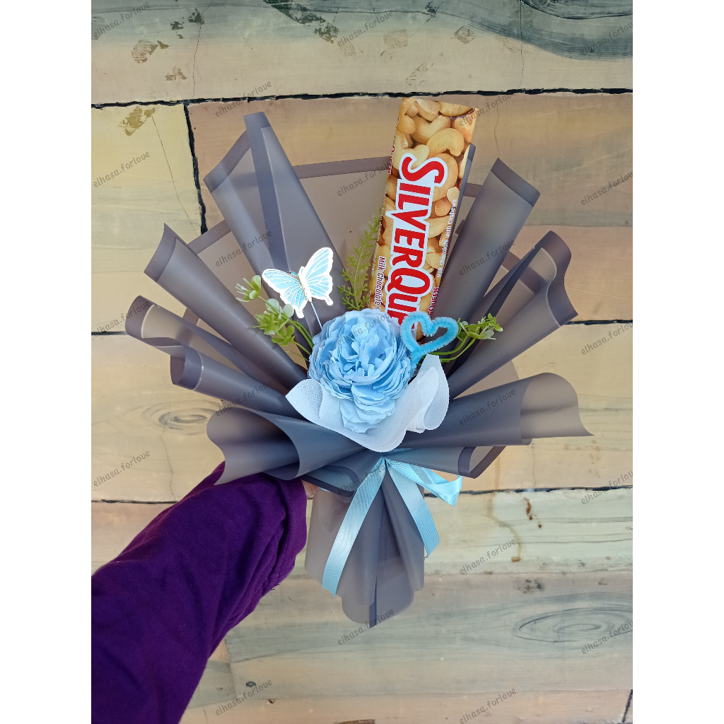 

Buket Silverqueen / Buket Cokelat / Chocolate Bouquet / Silverqueen Bouquet