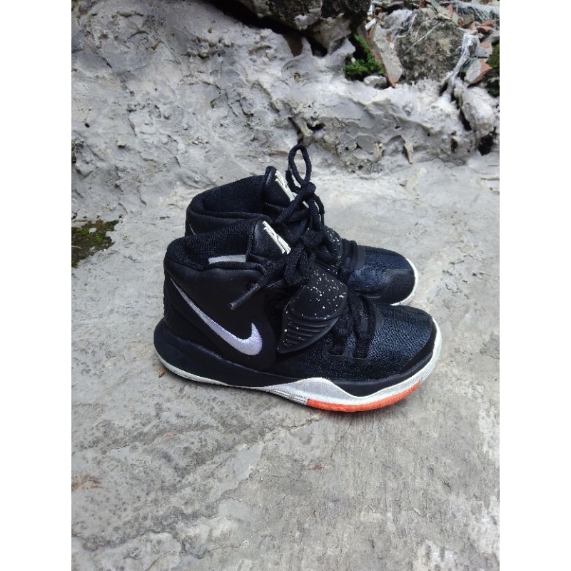 28 | Sepatu Anak Nike Kyrie 6 Second