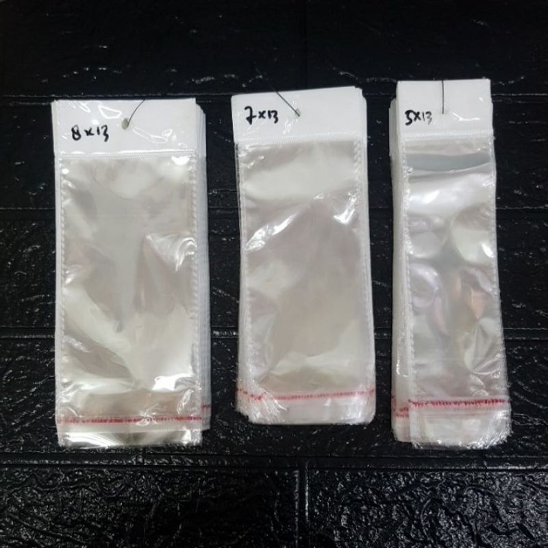 

Plastik Aksesoris Polos Berlobang uk 8x13cm