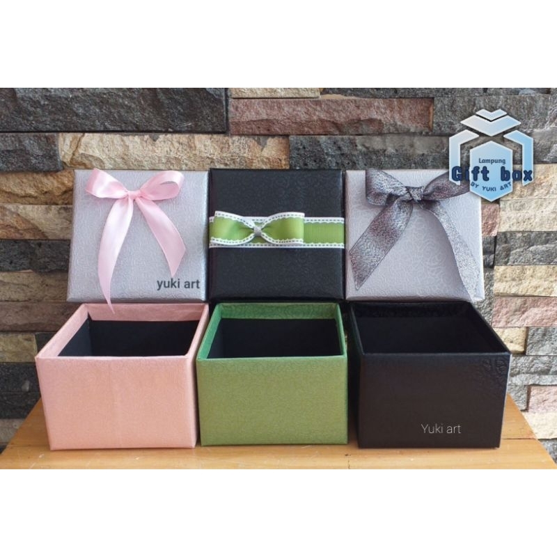 

Gift box mini UK.10x10x6