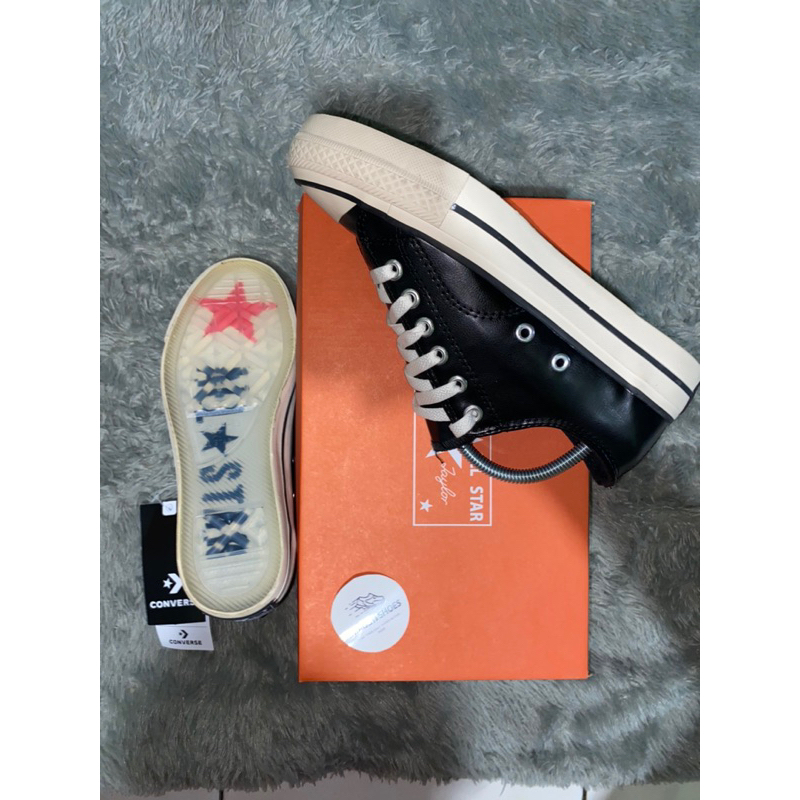 Sepatu Converse All Star 70s Ox Kulit Hitam Putih Sneakers Kasual Sekolah Pria Wanita