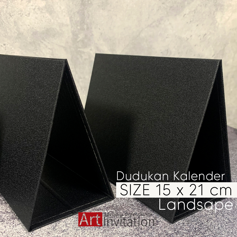 

Tatakan Kalender Meja Dudukan kalander meja Hard Cover