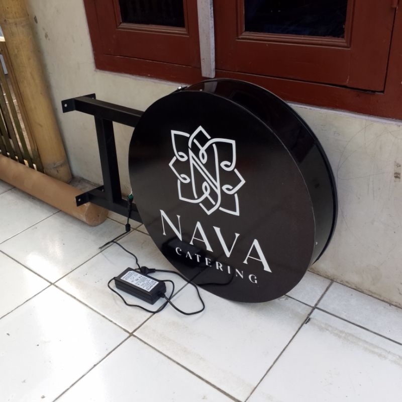 

NEON BOX BULAT 2SISI DIAMETER 50