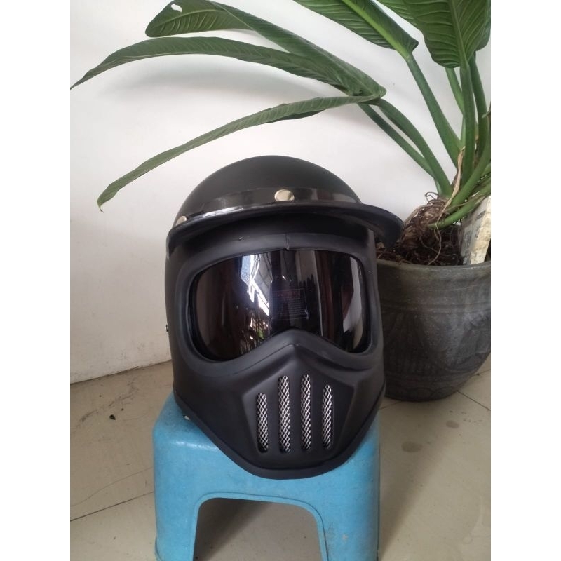 Helm Cakil Retro M30